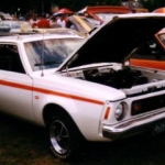 1973_AMC_Gremlin_X_-_white_with_Levi_package