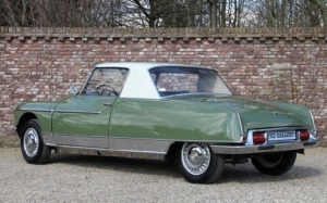 1965_Citroen_DS21_Chapron_Le_Dandy_Coupe_Rear_resize