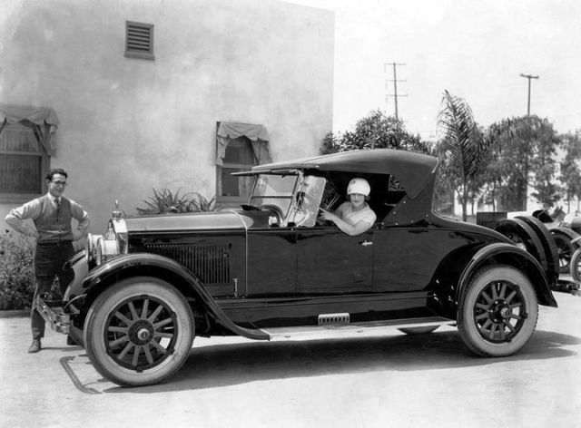 Harold Lloyd, Bette Davis i Buick